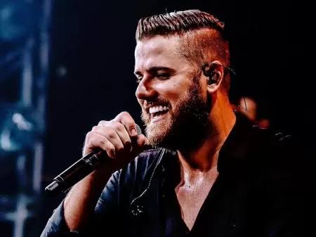 ​Cantor sertanejo Zé Neto testa positivo para a Covid-19 e shows são cancelados.