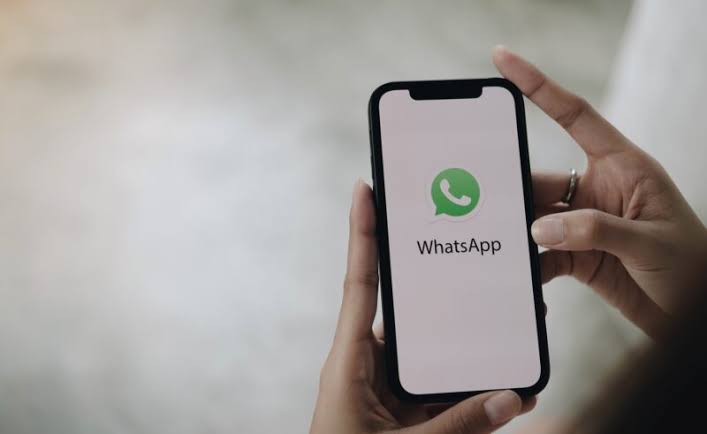 ​WhatsApp libera recurso que permite enviar mensagens para até 5 mil pessoas.