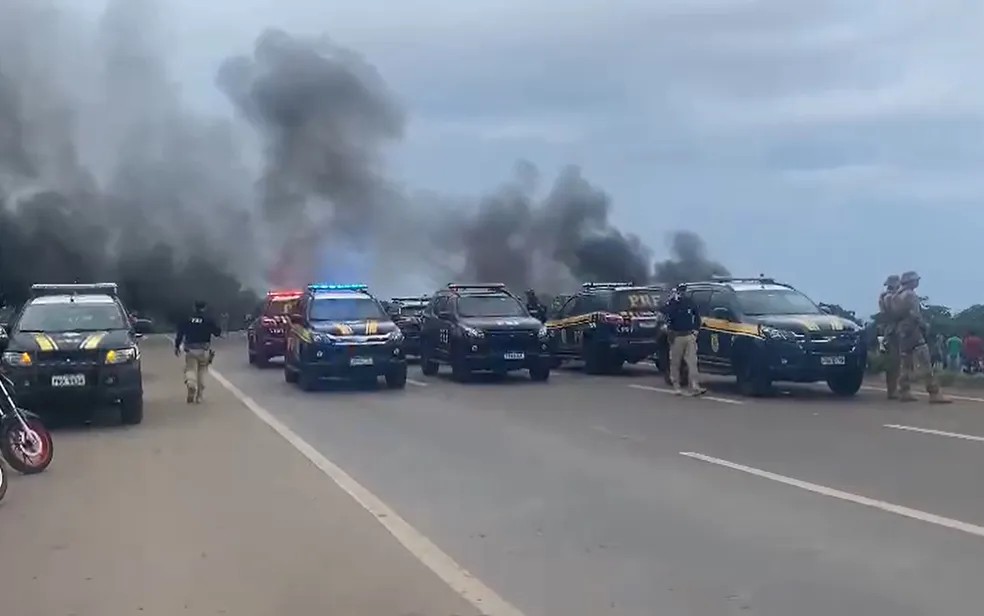 PRF confirma bloqueios de rodovias em pelo menos 11 Estados e no DF.