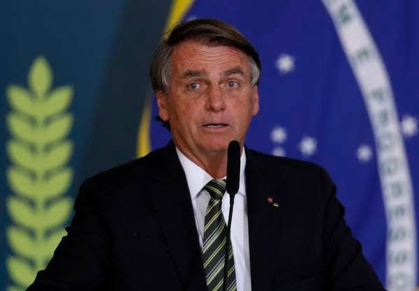 ​BOLSONARO (PL) ACIONA O TSE E PEDE ANULAÇÃO DE VOTOS DE PARTE DAS URNAS DAS ELEIÇÕES DE 2022.